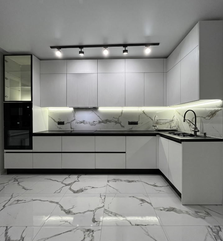 Modern Tiled Kitchen
